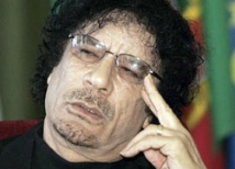 Муаммар Каддафи лично освободил из плена иностранных журналистов 