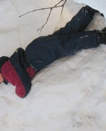 Восьмилетний мальчик, пытаясь сделать сальто, погиб в Пермском крае 