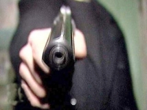 Из-за ссоры пьяный мужчина устроил стрельбу в магазине Москвы 
