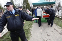 Очереди на захоронение образовались на московских кладбищах