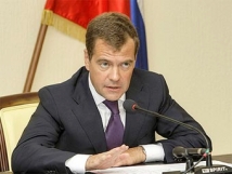 Медведев отправляет губернатора и мэра Волгограда в сталинские катакомбы искать общий язык