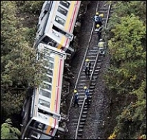 Поезд сошел с рельсов на севере Японии, 39 человек госпитализированы