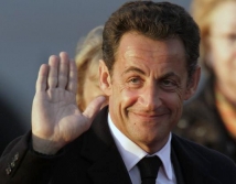 Напавший на Саркози мужчина хотел выразить протест против операции в Ливии