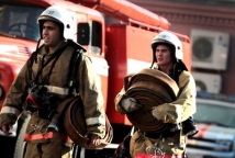 МЧС: административное здание горит в центре Москвы