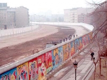 Берлинской стене исполнилось 50 лет