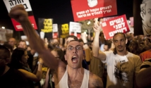 На акции протеста против социальной несправедливости вышли сотни тысяч израильтян