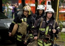 В центре Москвы эвакуируют людей из горящего дома