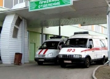 Две маршрутки столкнулись с легковушкой в Петербурге, травмированы 10 человек 