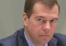 Медведев уволил двух генерал-майоров МЧС 
