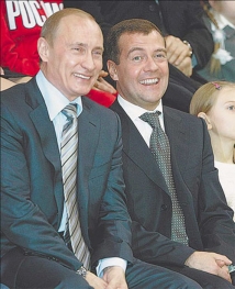 На собраниях ОНФ развлекаются анекдотами про Медведева 