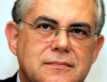 Лукас Пападимос возглавит коалиционное правительство Греции 
