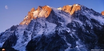 Трех альпинистов спасли в Кабардино-Балкарии 