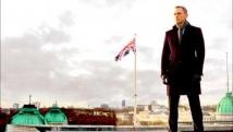 Дэниэл Крэйг поучаствовал в премьере нового фильма о Бонде на британской базе в Афганистане 
