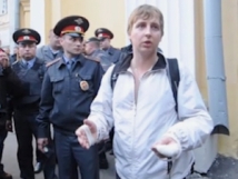 Начинается суд над уроженцами Чечни, напавшими в метро на журналиста «Фонтанки» Кирилла Панченко 