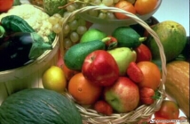 Россиянам продали 58 тонн ядовитых овощей и фруктов 