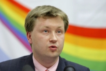 Организатор гей-парадов в Москве: при Путине надо забыть о правах секс-меньшинств 