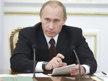 Владимир Путин раскритиковал правительство Медведева за отсутствие экономического роста 