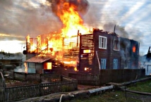 В пожаре в Кировской области погибли 3 детей и пьющая женщина 