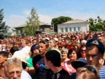Жители Пугачева вновь собрались на народный сход