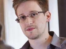 Сноуден по-прежнему в Шереметьево, заявил Кучерена 