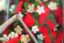 9 мая в Беларуси будут использовать «Цветок Великой Победы» вместо георгиевской ленточки 