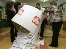 Обнародованы официальные итоги выборов президента Польши
