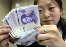 Какая валюта заменит доллар — юань или рубль?