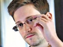 В жизни Сноудена никак не наступит взлетная полоса